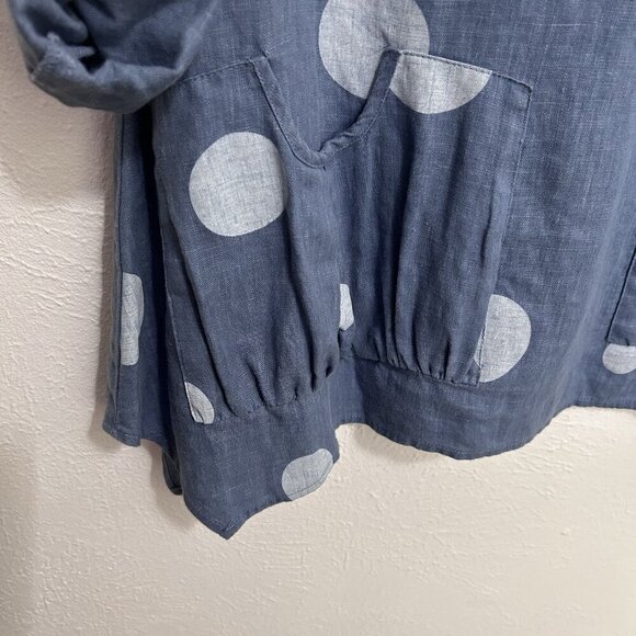 Ali Miles 100% Linen Blue Chambra Polka Dot Artsy Pointed Hem Tab Sleeve Top S - Picture 6 of 12